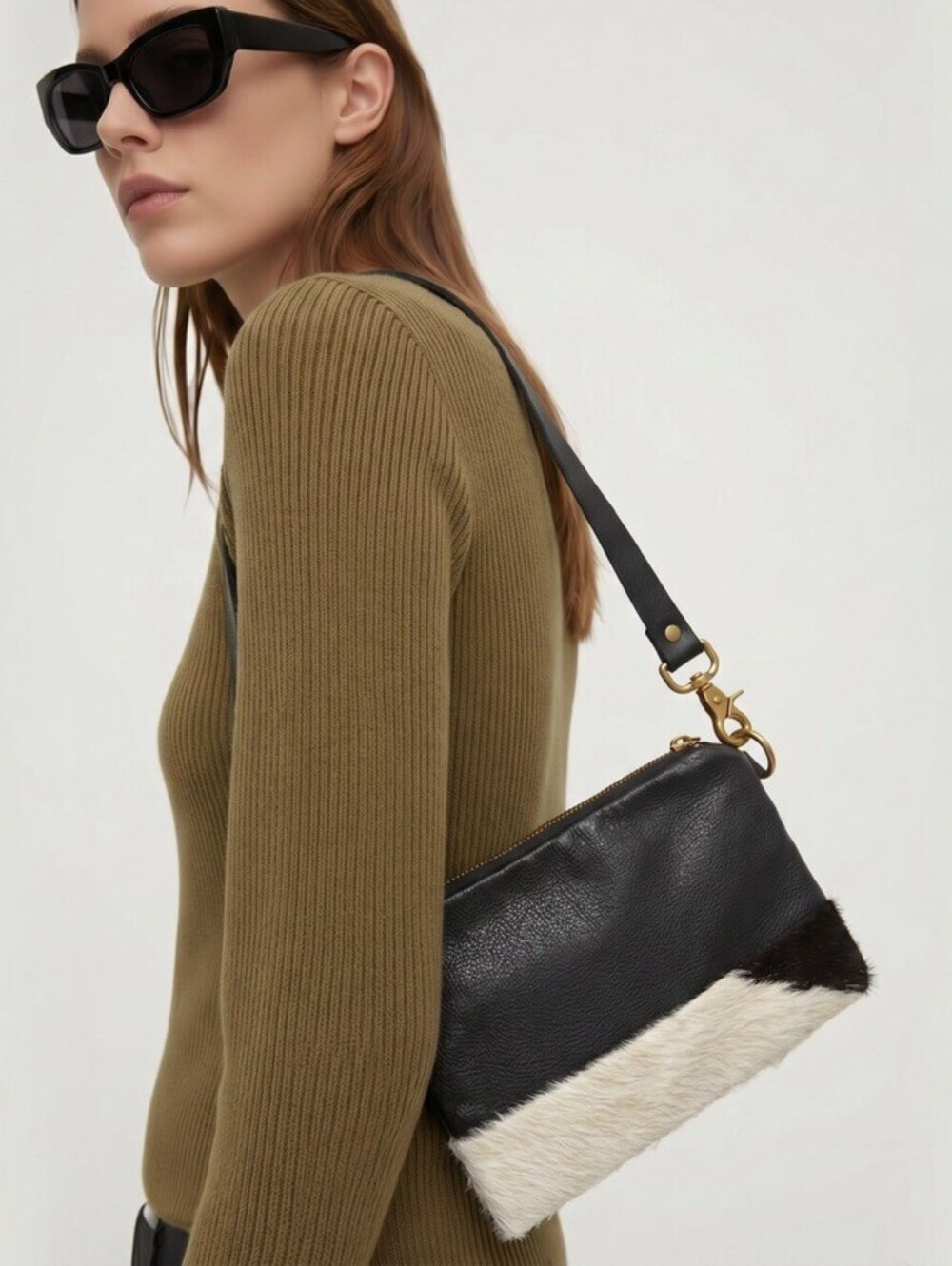 Rais Case The Vida Crossbody Black / Hair-on cowhide